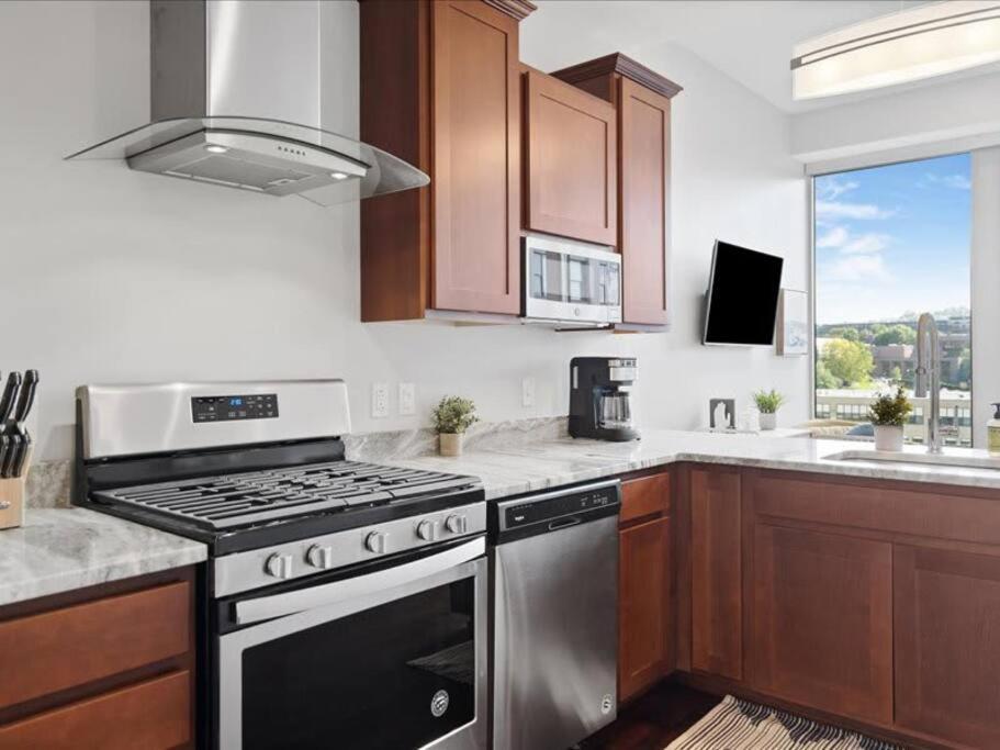 Cozysuites Dream 1Br, Ppg Paints Arena, Pitts Pittsburgh Exteriér fotografie