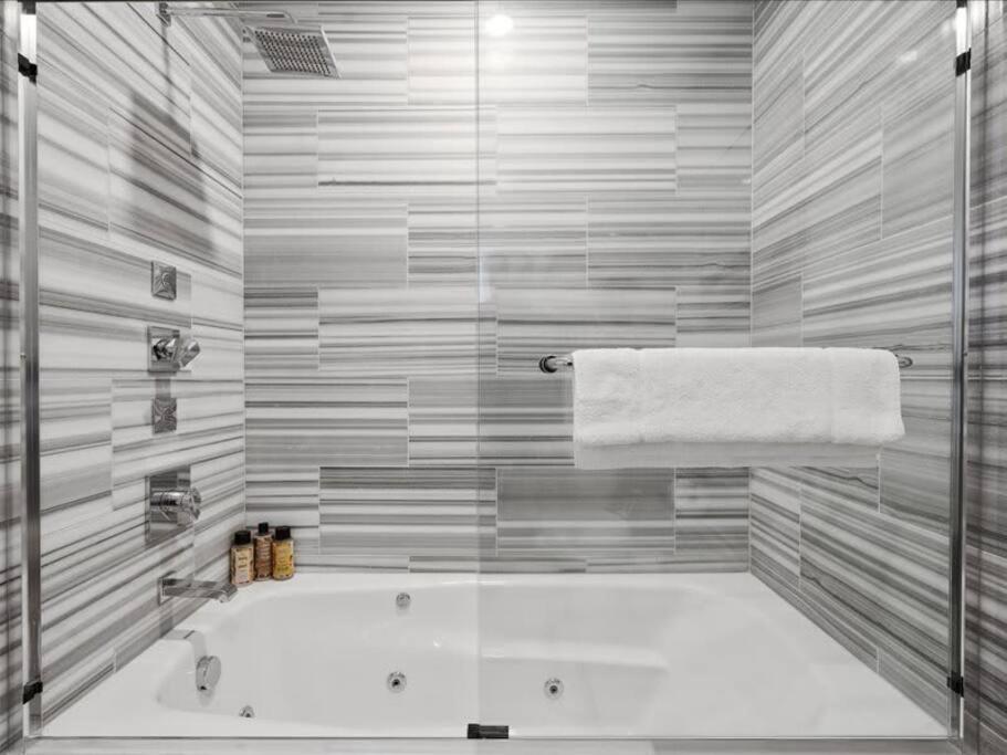 Cozysuites Dream 1Br, Ppg Paints Arena, Pitts Pittsburgh Exteriér fotografie
